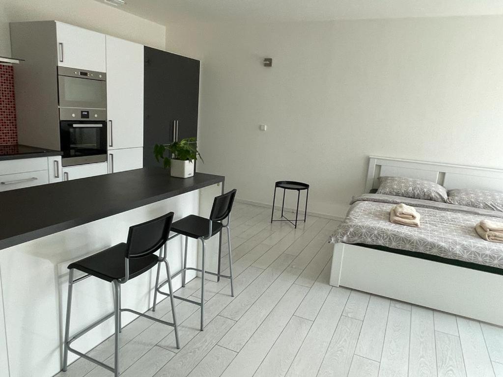 Rumako Apartments Prag Eksteriør billede